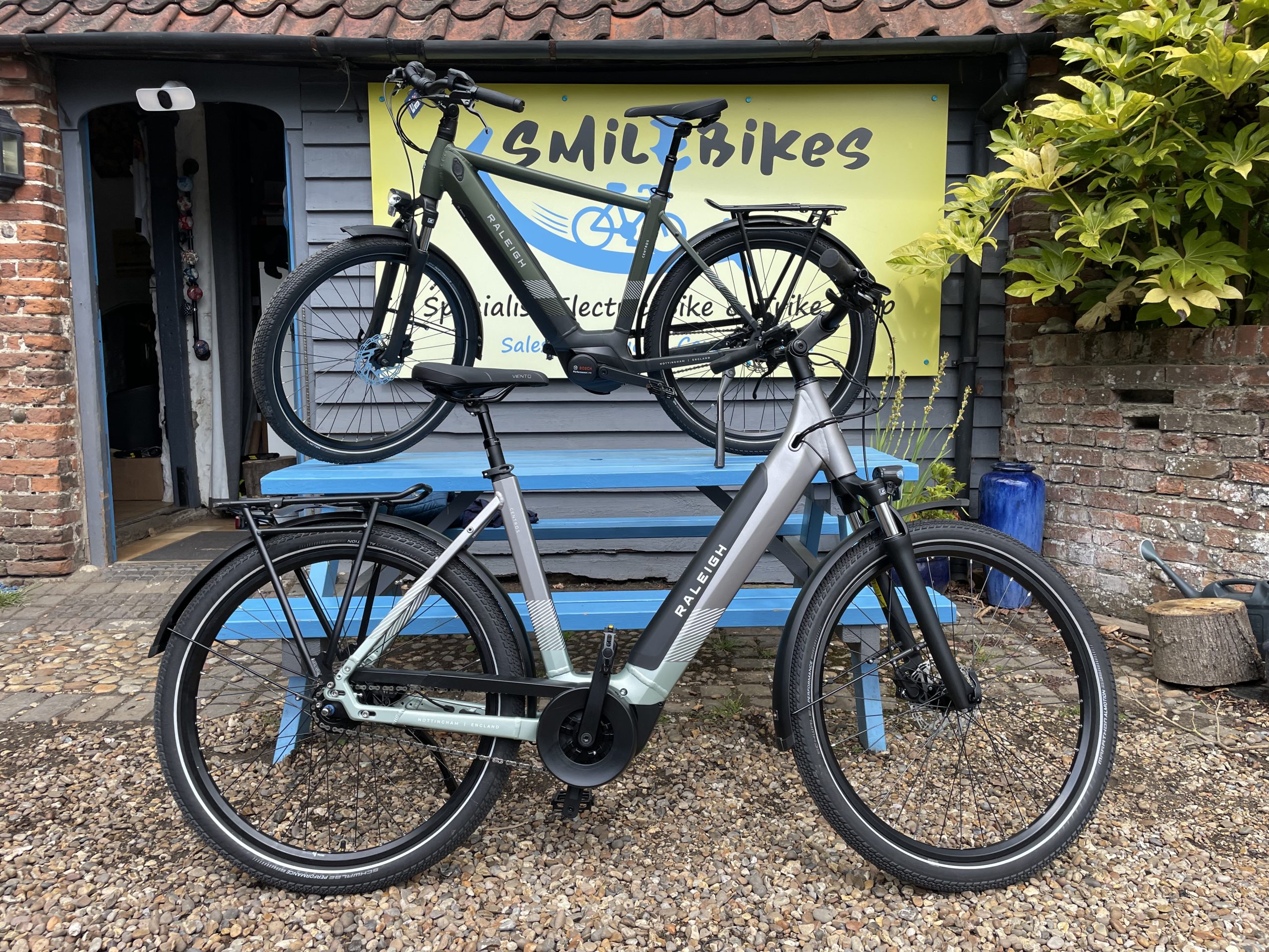Raleigh centros tour crossbar clearance